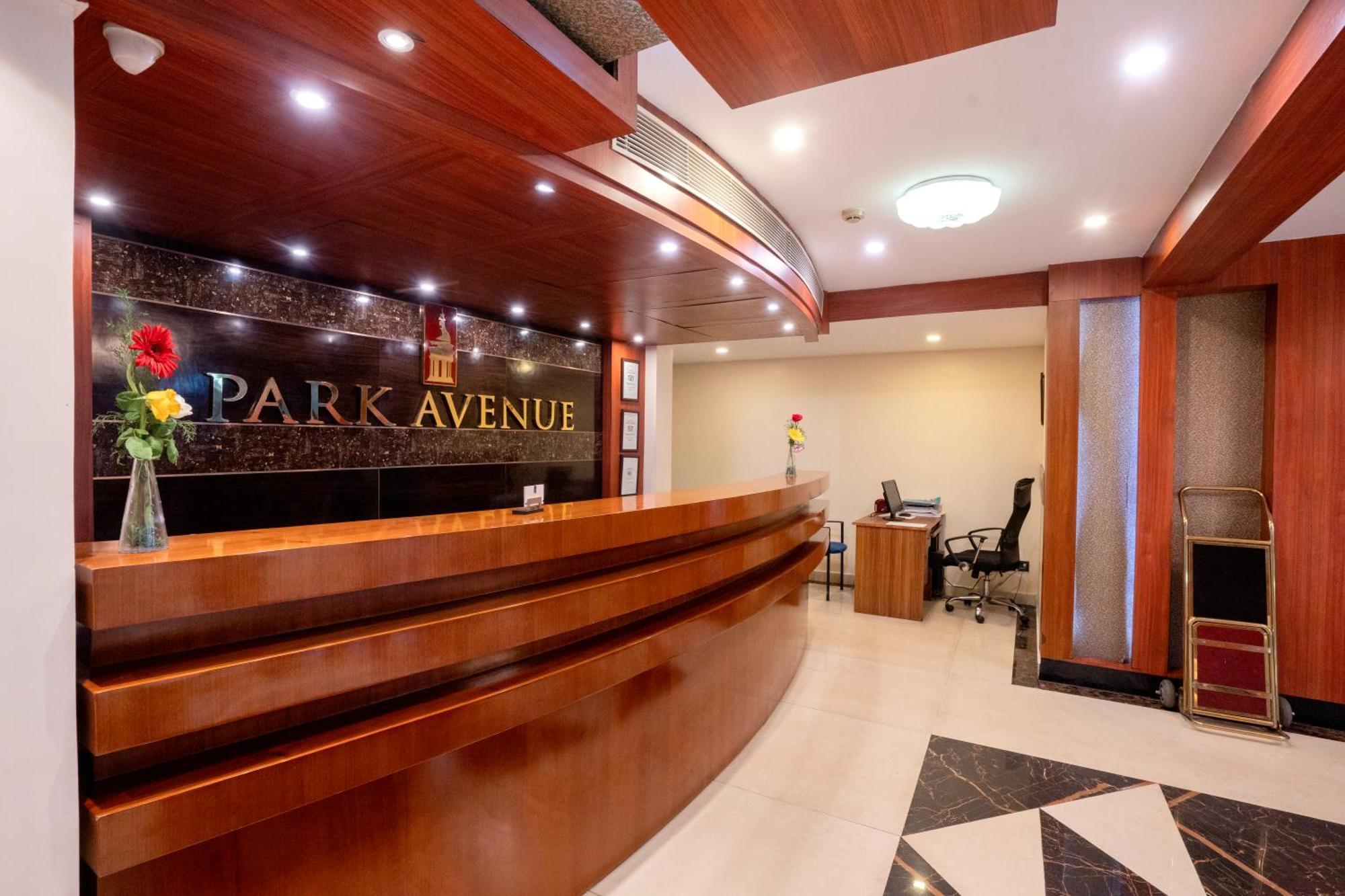 Park Avenue Hotel  Chennai Bagian luar foto