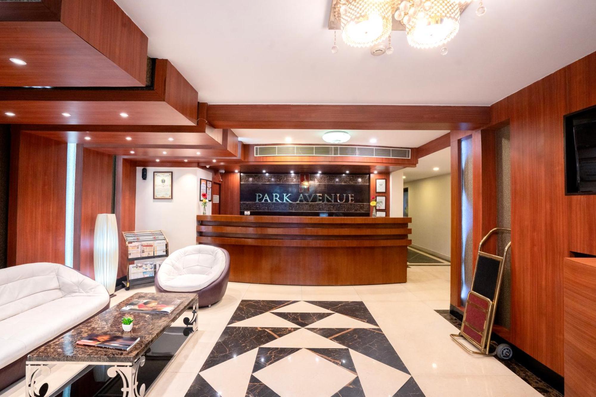 Park Avenue Hotel  Chennai Bagian luar foto